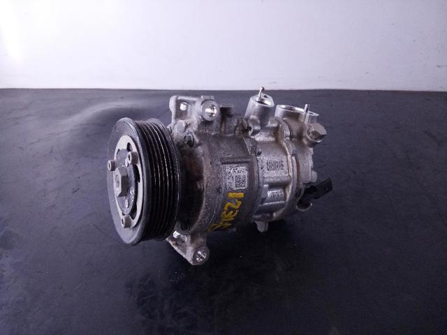 5Q0820803 VAG Compresor de aire acondicionado  disponible Ourense