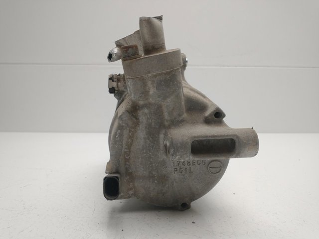 5Q0820803E Compresor de aire acondicionado  en stock Granada