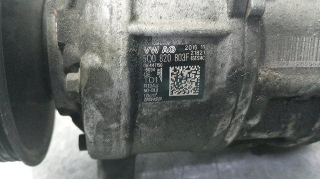 VAG 5Q0820803F Compresor de aire acondicionado  comprar en Murcia