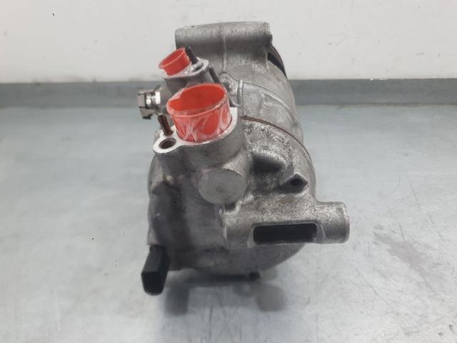 5Q0820803G Compresor de aire acondicionado  en stock Granada
