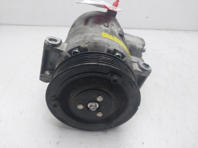 VAG 5Q0820803K Compresor de aire acondicionado  en stock Salamanca