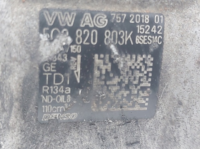 VAG 5Q0820803K Compresor de aire acondicionado  disponible Lugo