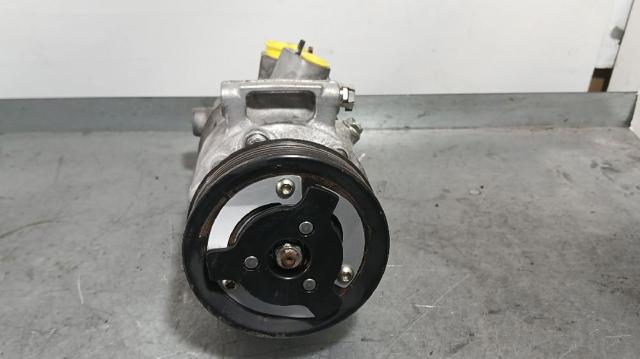 VAG 5Q0820803K Compresor de aire acondicionado  en stock Salamanca