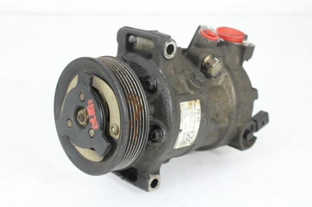 VAG 5Q0820803M Compresor de aire acondicionado  disponible Lugo