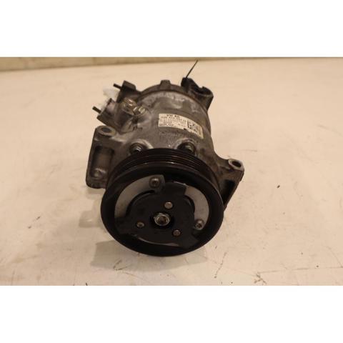 5Q0820803M VAG Compresor de aire acondicionado  disponible Ourense
