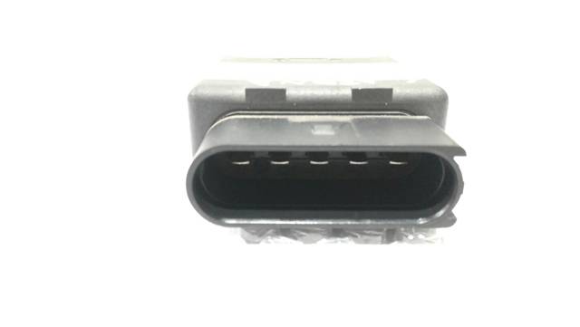 VAG 5Q0906093A Módulo de control del motor de la bomba de combustible comprar Barcelona