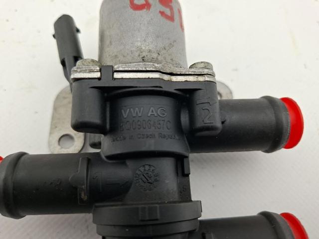 5Q0906457C Válvula de control de líquido refrigerante  en stock Castellón