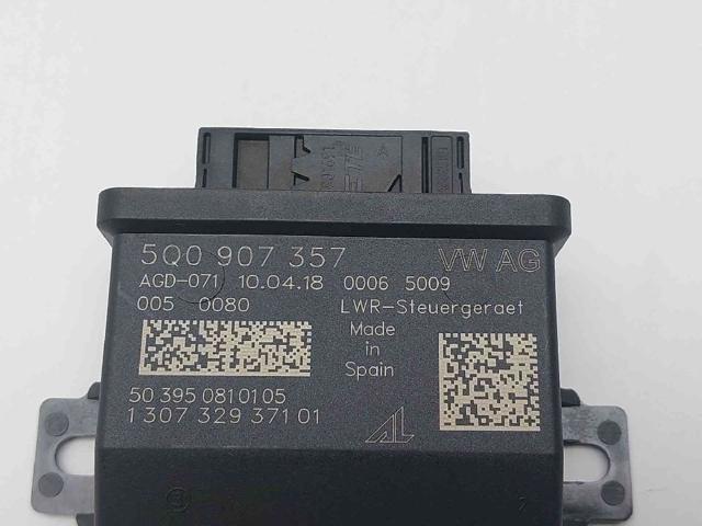 VAG 5Q0907357 Módulo de control de iluminación adaptativa (ECU) comprar Barcelona
