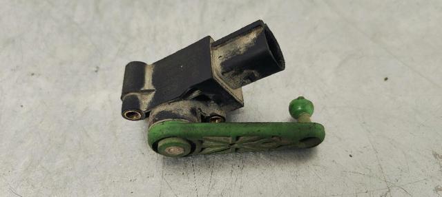5Q0907503 Sensor de nivel de carrocería delantero izquierdo comprar Almería