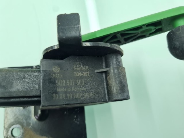 5Q0907503 VAG Sensor de nivel de carrocería delantero izquierdo  en stock Gandía
