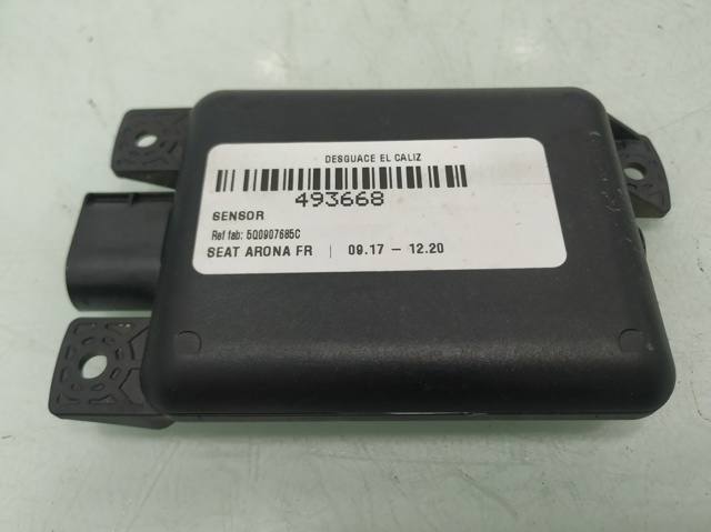 5Q0907685C Sensor de ángulo muerto trasero  disponible Burgos