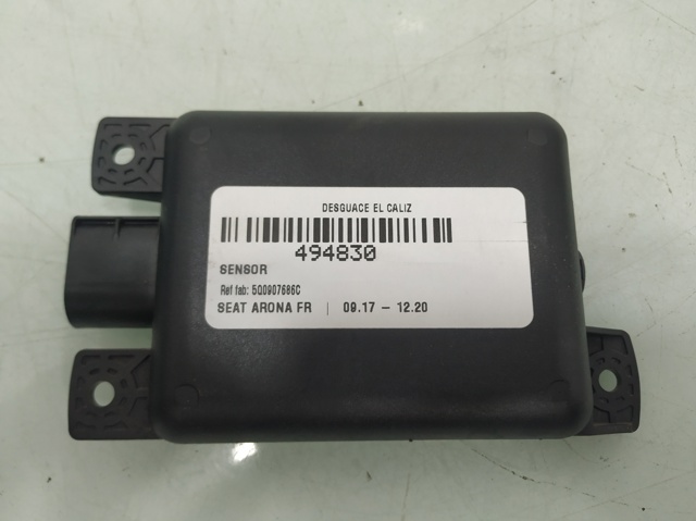 5Q0907686C VAG Sensor de ángulo muerto trasero  comprar en Oviedo