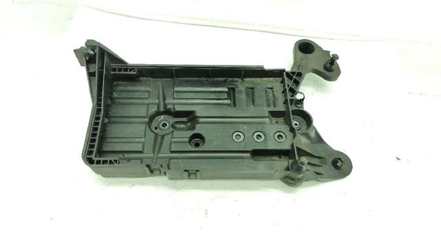 Montaje De Bateria (Soporte) 5Q0915331K VAG
