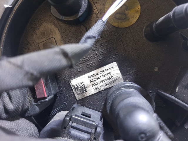 5Q0919050AD VAG Módulo de bomba de combustible con sensor de nivel de combustible  disponible Alicante