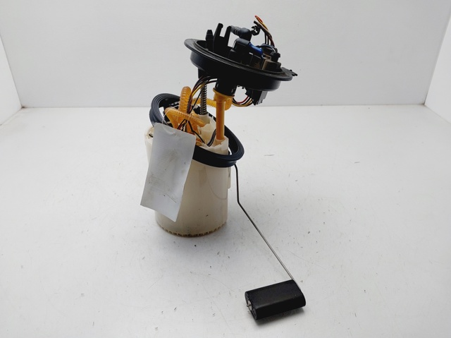 5Q0919050AD VAG Bomba de gasolina comprar Bilbao