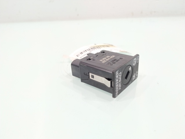 5Q0919237 Interruptor de desactivación del airbag del pasajero  comprar en Reus