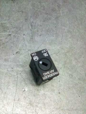 5Q0919237 Interruptor de desactivación del airbag del pasajero  disponible Utrera