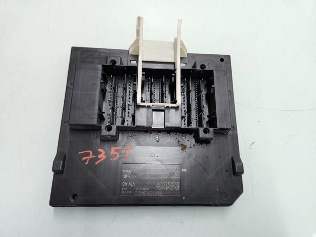 5Q0937084DC VAG
