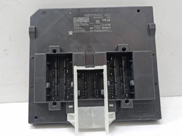 5Q0937084EA VAG
