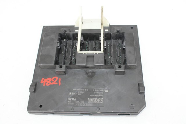 5Q0937084N VAG