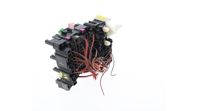 VAG 5Q0937615C Caja de fusibles trasera interior  comprar en Murcia