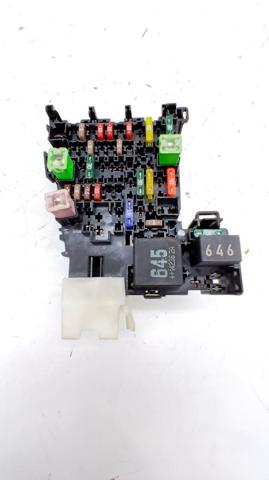 5Q0937615C VAG Caja de fusibles trasera interior  disponible Ourense