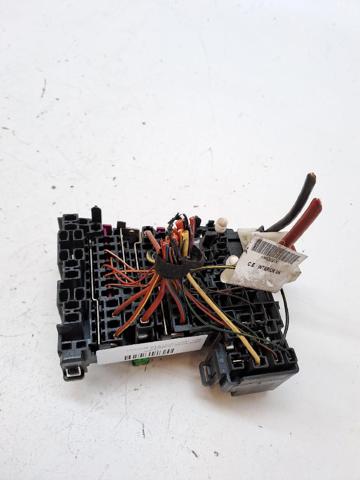 5Q0937615C Caja de fusibles trasera interior  comprar en Reus