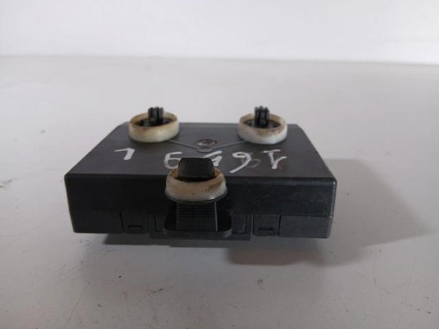 VAG 5Q0959393E Unidad de confort de la puerta delantera  comprar en Murcia