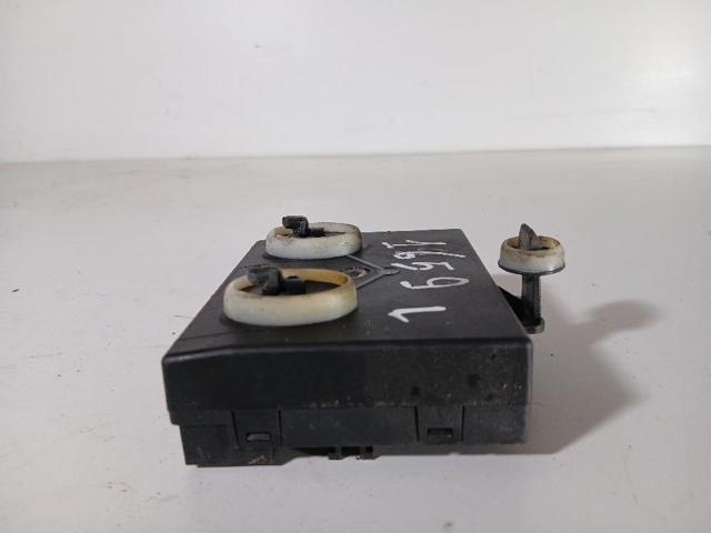 5Q0959393E Unidad de confort de la puerta delantera comprar Girona