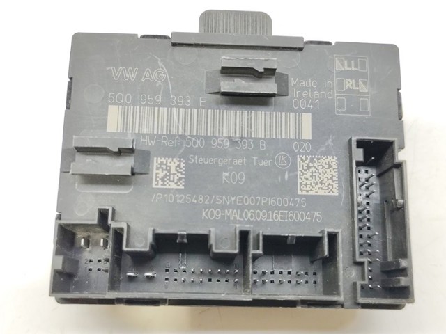 VAG 5Q0959393E Unidad de confort de la puerta delantera comprar Pamplona
