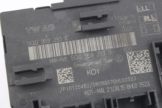 5Q0959393E Unidad de confort de la puerta delantera  comprar en Zaragoza