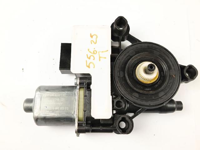 5Q0959407 VAG Motor del elevalunas de la puerta trasera izquierda comprar Alcalá