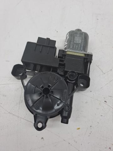 VAG 5Q0959407 Motor del elevalunas de la puerta trasera izquierda  disponible España
