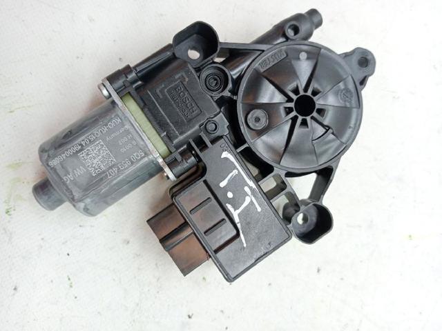 5Q0959407 VAG Motor del elevalunas de la puerta trasera izquierda comprar Madrid