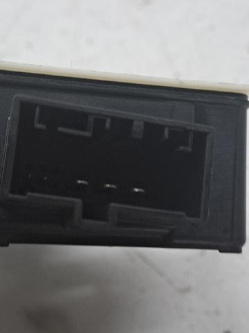 VAG 5Q0959408 Motor del elevalunas de la puerta trasera derecha  disponible Valladolid
