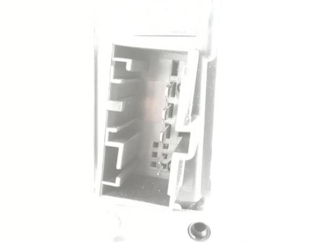 VAG 5Q0959408 Motor del elevalunas de la puerta trasera derecha  en stock Salamanca