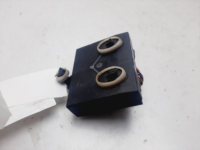 5Q0959592E VAG Unidad de confort de la puerta delantera comprar Madrid