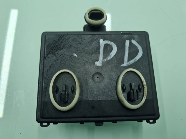5Q0959592F Unidad de confort de la puerta delantera  comprar en Pontevedra
