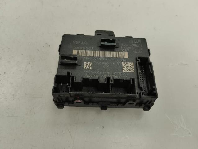 VAG 5Q0959592F Unidad de confort de la puerta delantera  comprar en Ponferrada