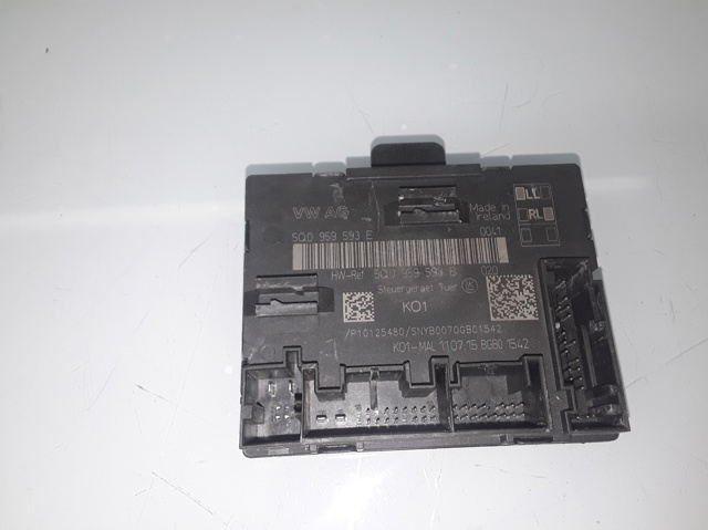 5Q0959593E VAG Unidad de confort de la puerta delantera  en stock Gandía