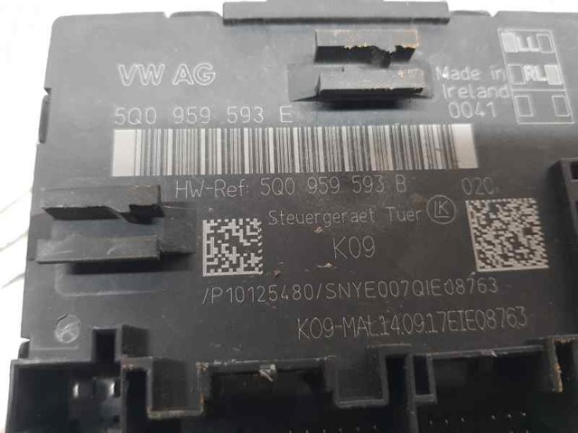 5Q0959593E Unidad de confort de la puerta delantera comprar Sevilla