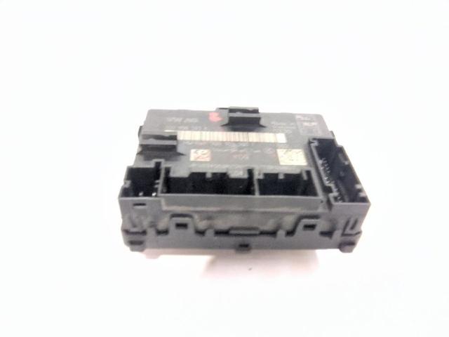 VAG 5Q0959593F Unidad de confort de la puerta delantera  disponible Valladolid