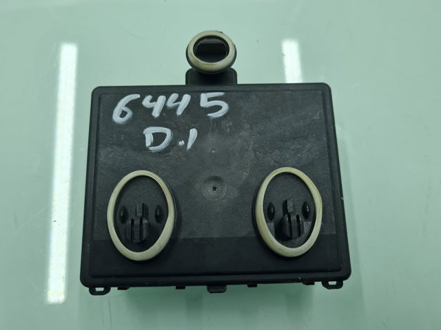 5Q0959593F Unidad de confort de la puerta delantera  comprar en Reus
