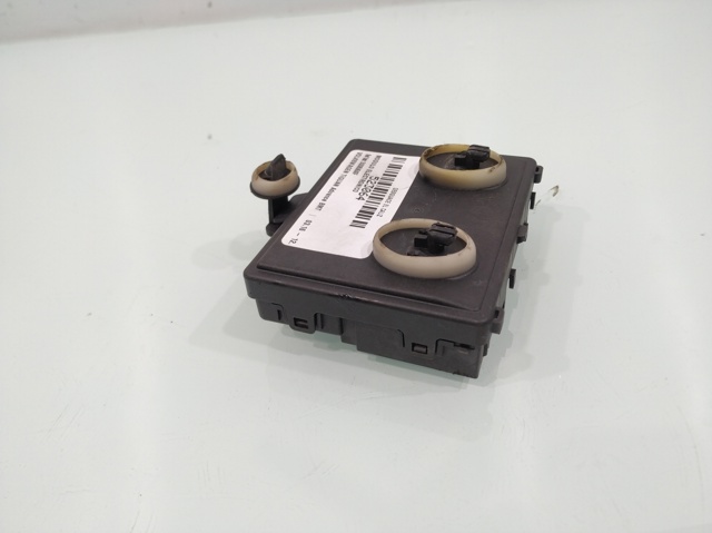 5Q0959593F Unidad de confort de la puerta delantera comprar Girona