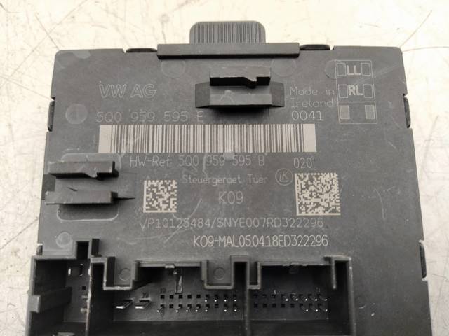VAG 5Q0959595B Módulo de confort de la puerta trasera comprar Barcelona