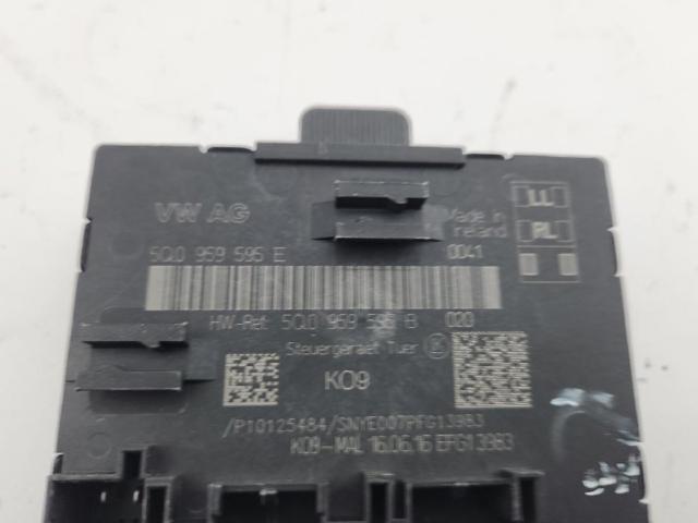 VAG 5Q0959595E Módulo de confort de la puerta trasera comprar Tarragona