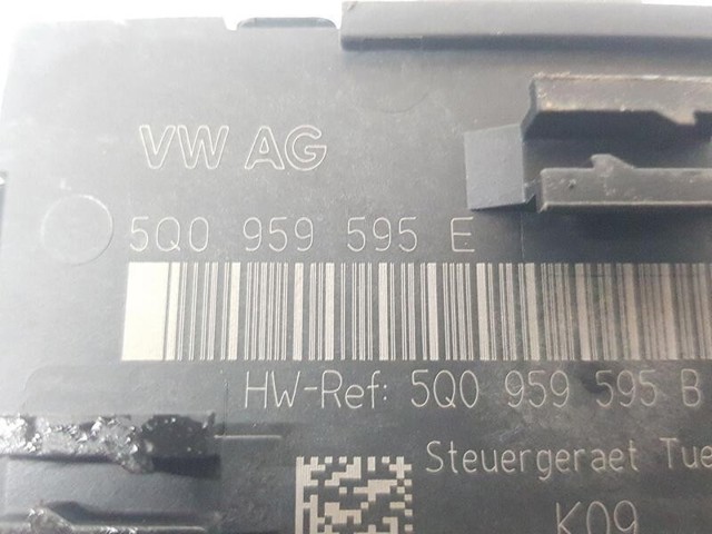 VAG 5Q0959595E Módulo de confort de la puerta trasera  disponible España