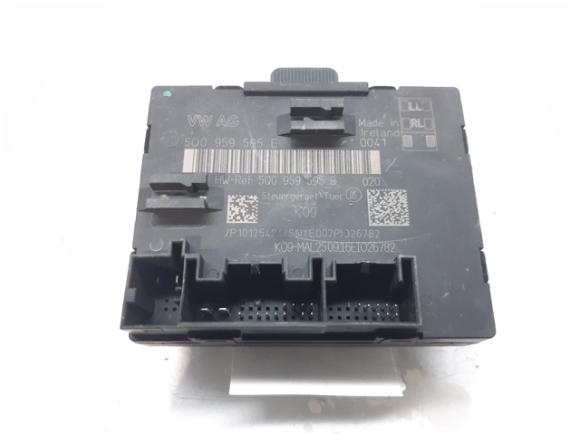 VAG 5Q0959595E Módulo de confort de la puerta trasera  en stock Valencia