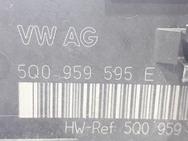 5Q0959595E VAG Módulo de confort de la puerta trasera comprar Alcalá