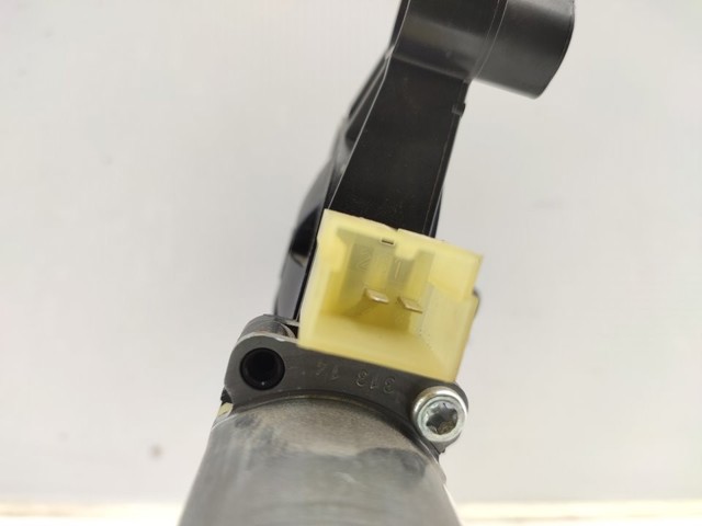 5Q0959801 VAG Motor del elevalunas de la puerta trasera izquierda  comprar en Oviedo